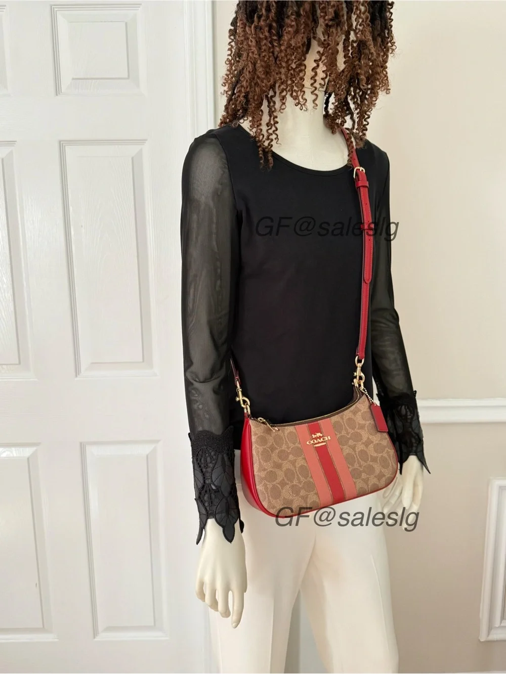 Coach Teri Shoulder Bag In Signature Canvas With Stripe Gold/Tan CAL81 NWT
